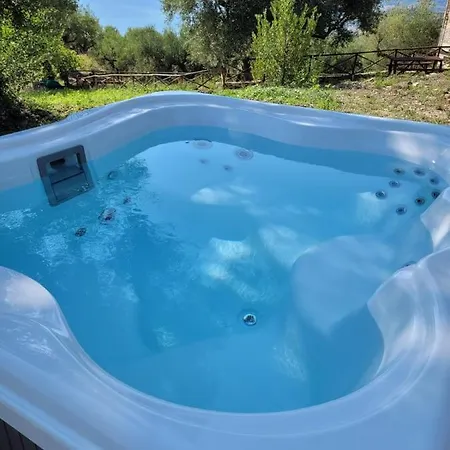 Διαμέρισμα Casolare Cento Ulivi Luxury & Charme