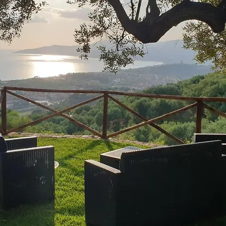 Casolare Cento Ulivi Luxury & Charme