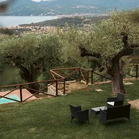 Casolare Cento Ulivi Luxury & Charme Apartment